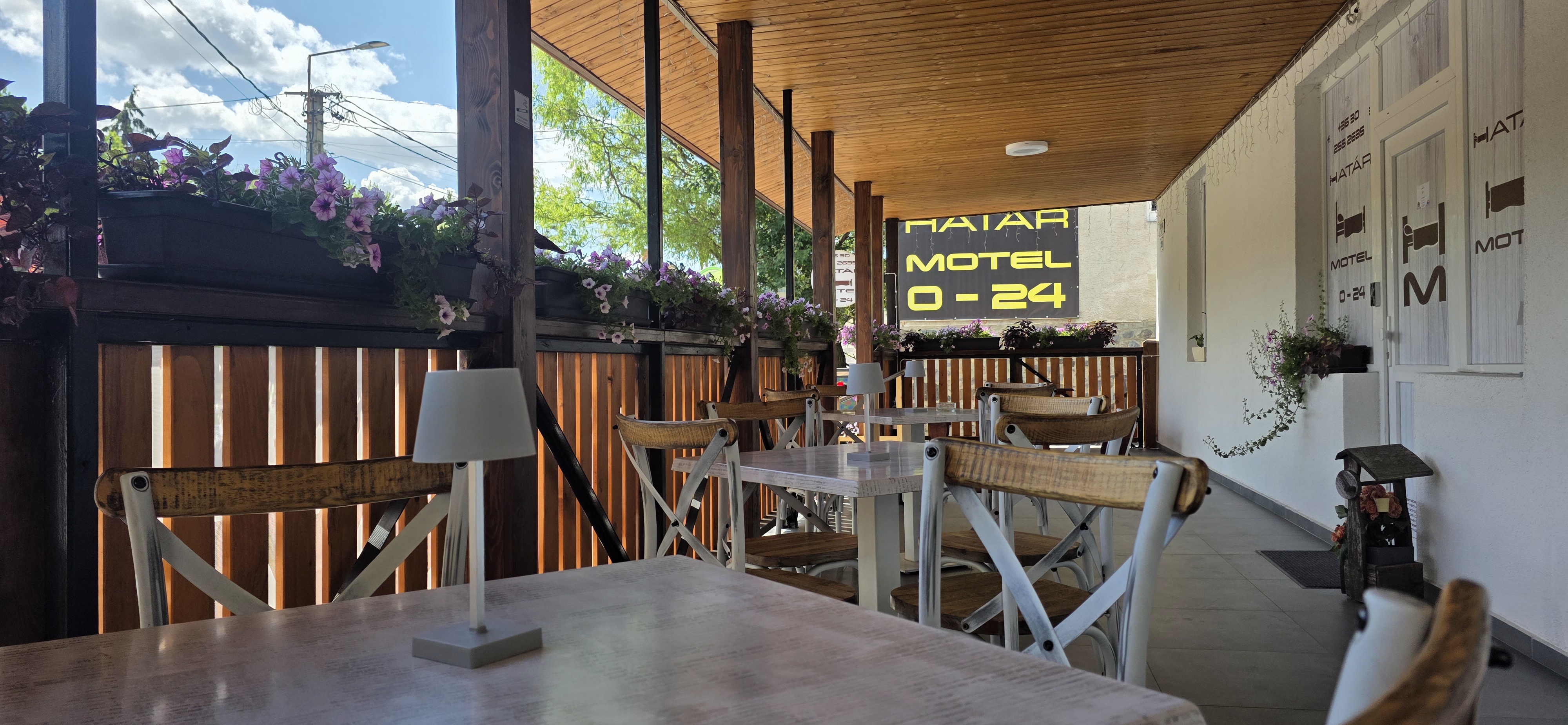 Határ Motel – hangulatkép 1